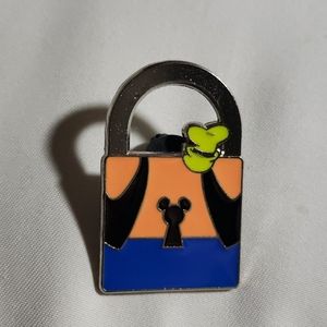 Goofy lock trading pin